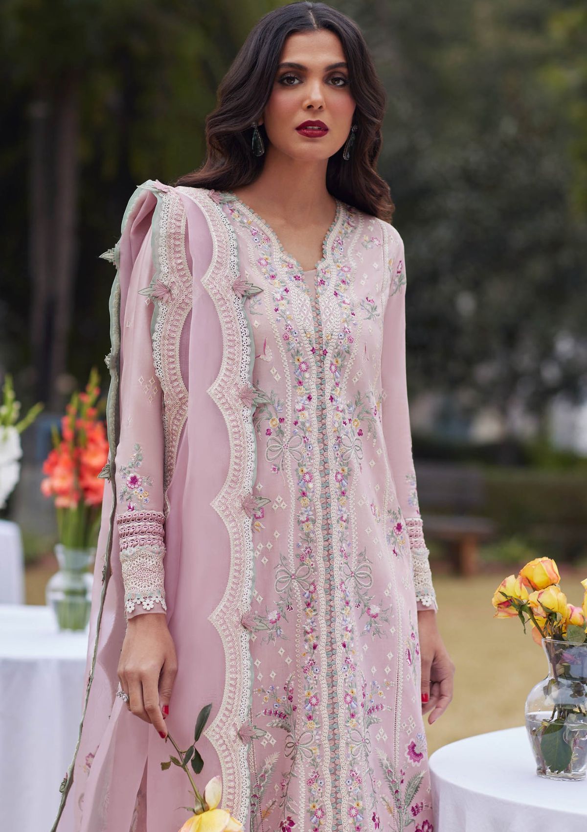 Elan Lawn'24 MIRZETA (EL-11 B)