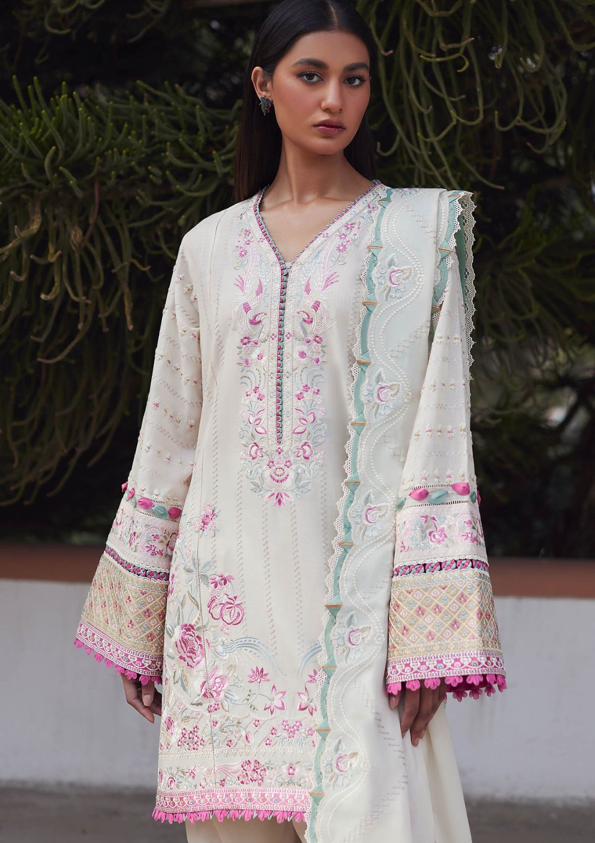 Elan Lawn'24 AIRA (EL-10 B)