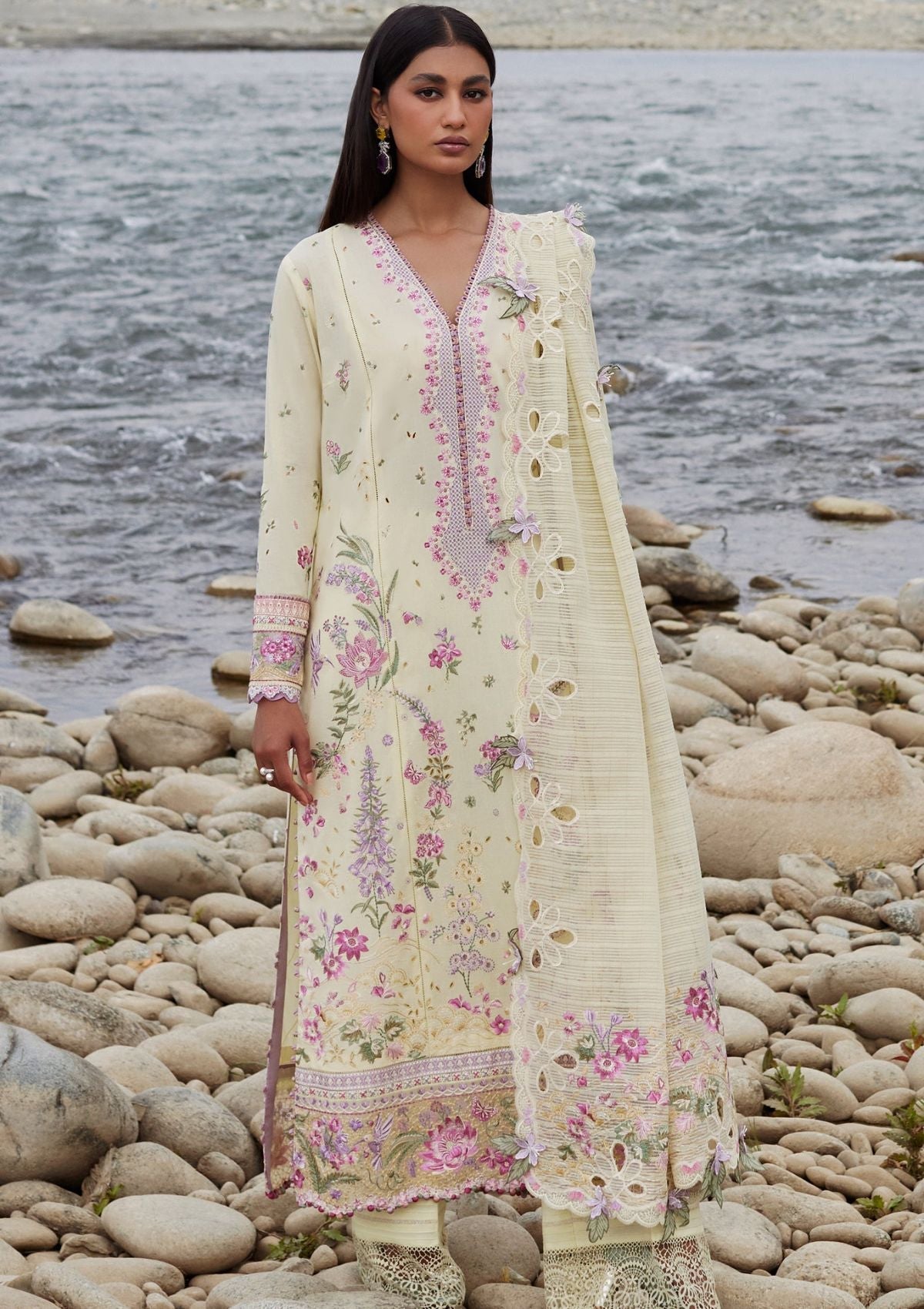 Elan Lawn'24 NEDINE (EL-02 B)