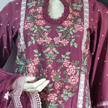 SOBIA NAZIR 2023 EID LAWN MAJENTA