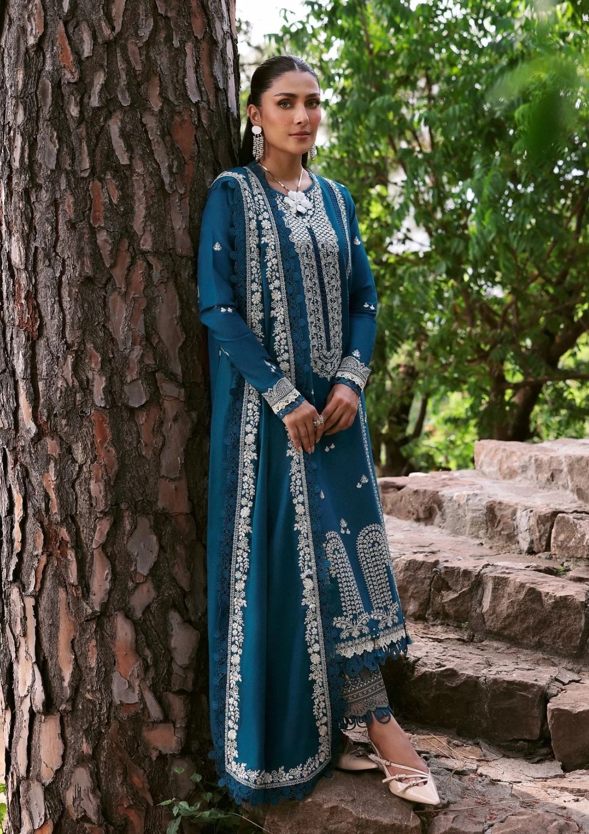 Republic Talia Summer Lawn'25 D-06B NAYA