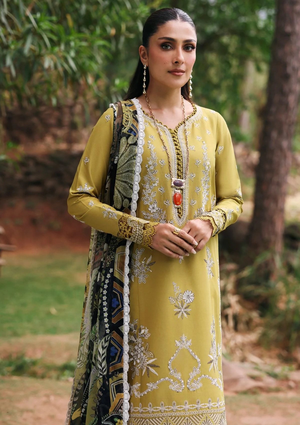 Republic Talia Summer Lawn'25 D-01A NUMA