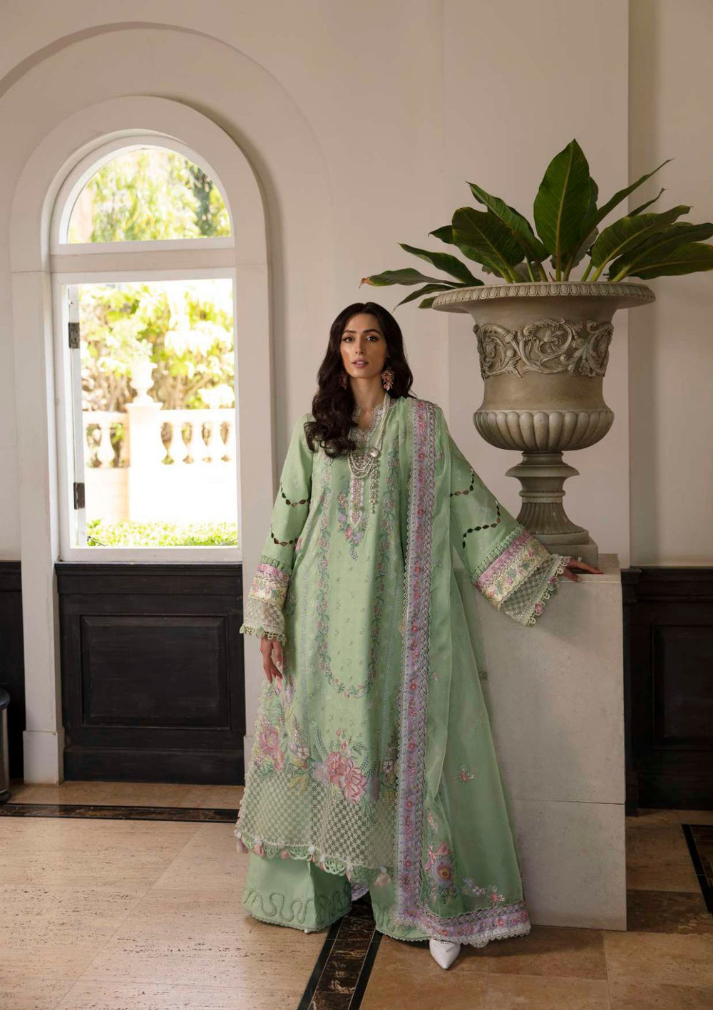 Republic Ilana Eid Luxury Lawn'24 D-7A