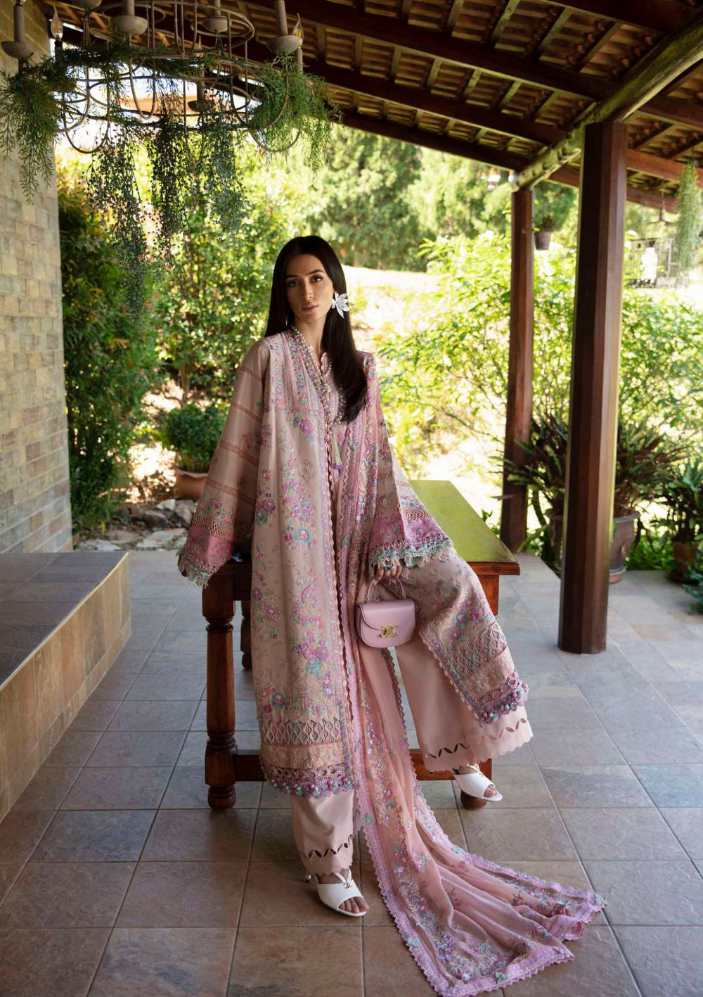 Republic Ilana Eid Luxury Lawn'24 D-8B