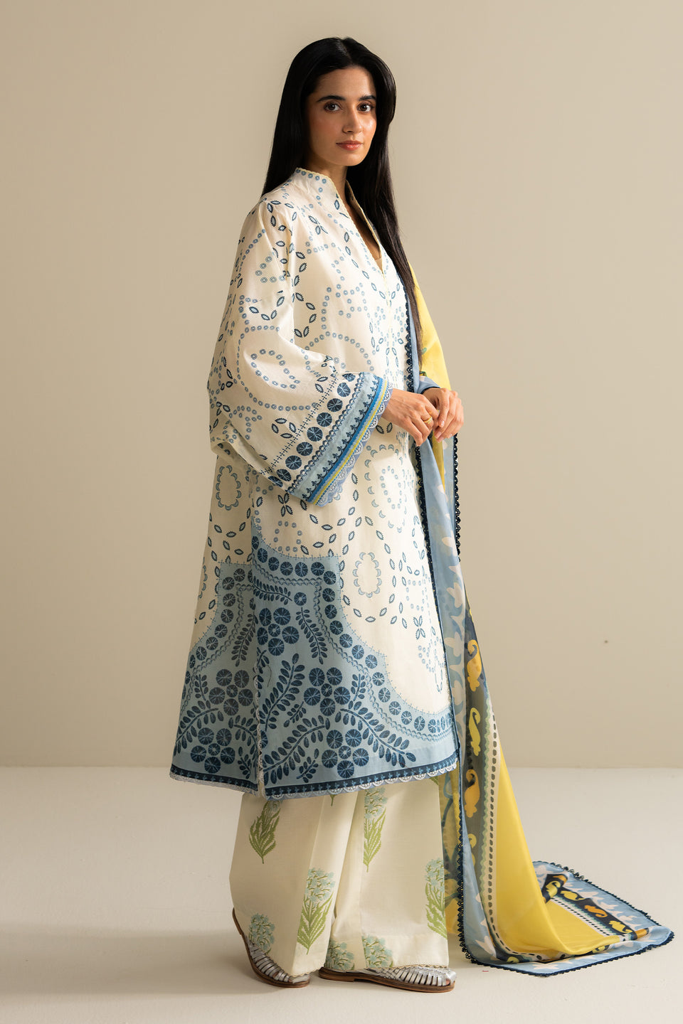 Cocobyzarashahjahan

Nelea-2A