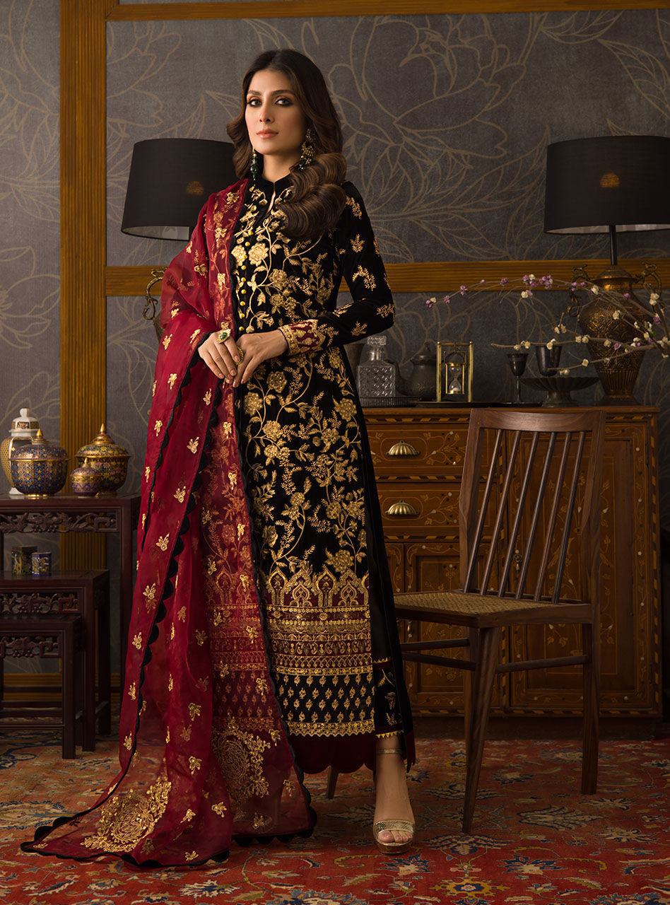 Zainab Chottani Unstitched Velvet D-04