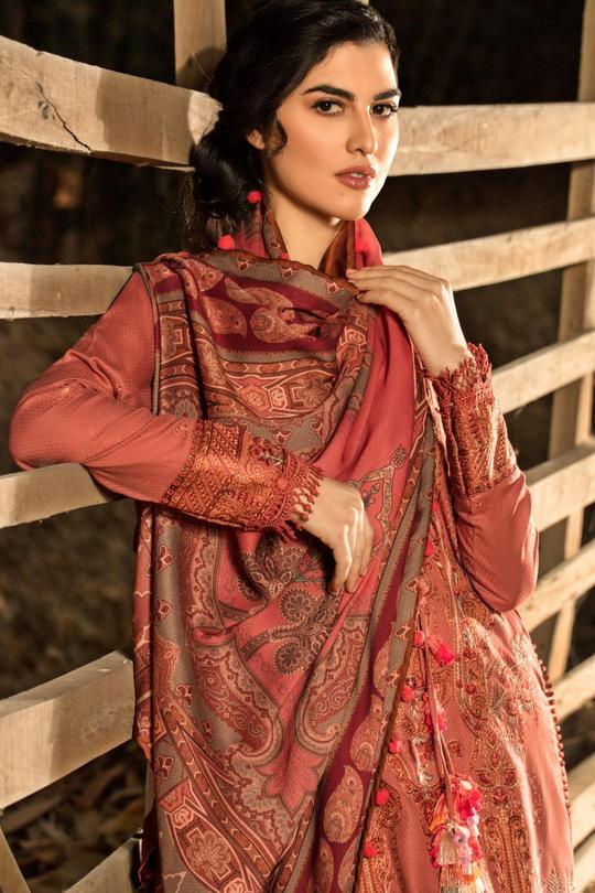 Sobia Nazir Winter Shawl'21 D-6B