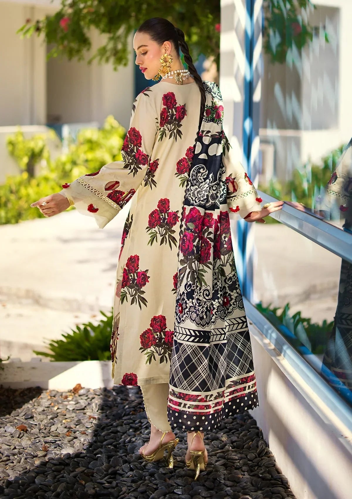 Elaf Prints Lawn'24 EOP-03A SWAN