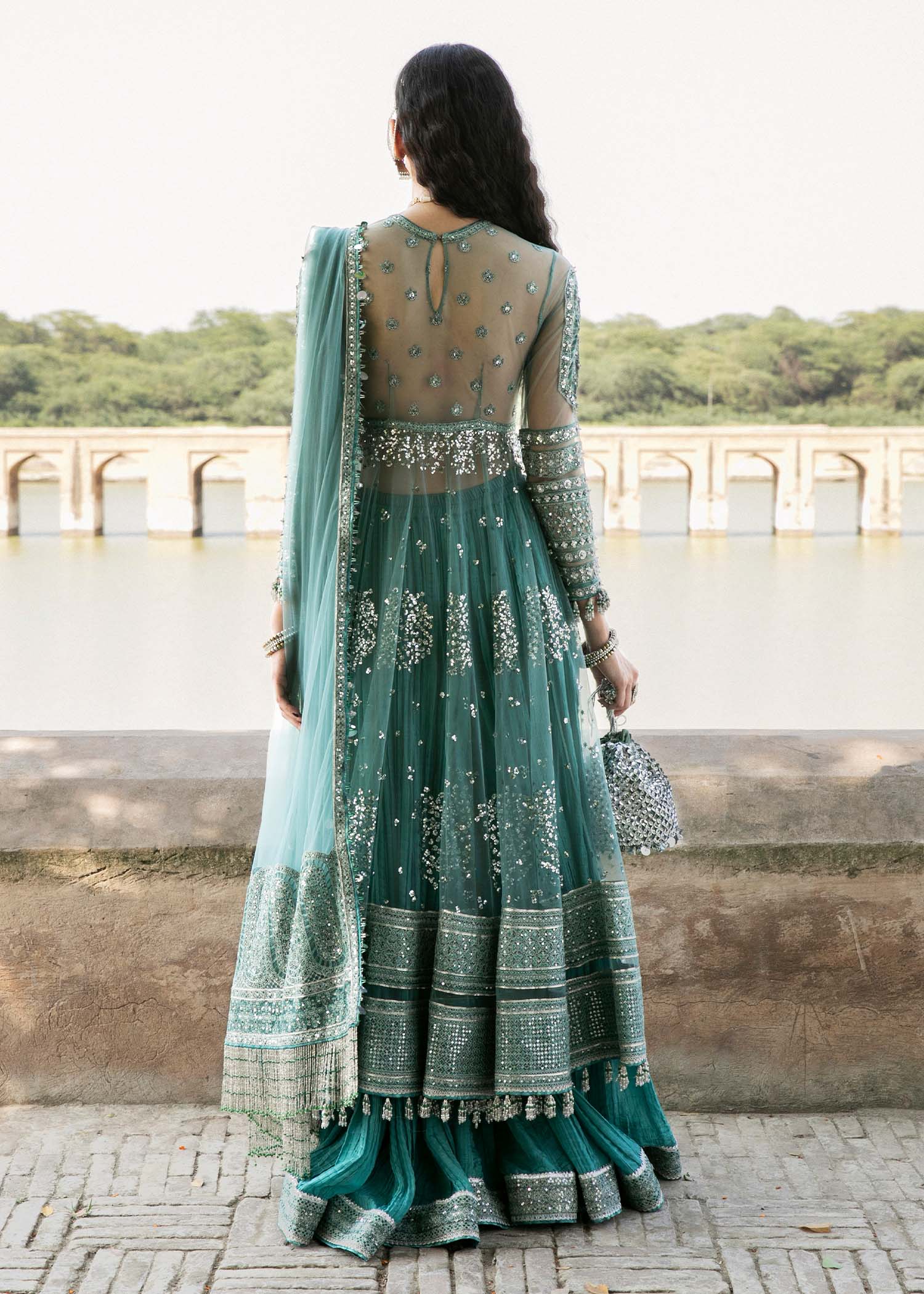 HUSSAIN REHAR-PAAR UNSTITCHED FORMAL'22-SAFEENA (TEAL BLUE)