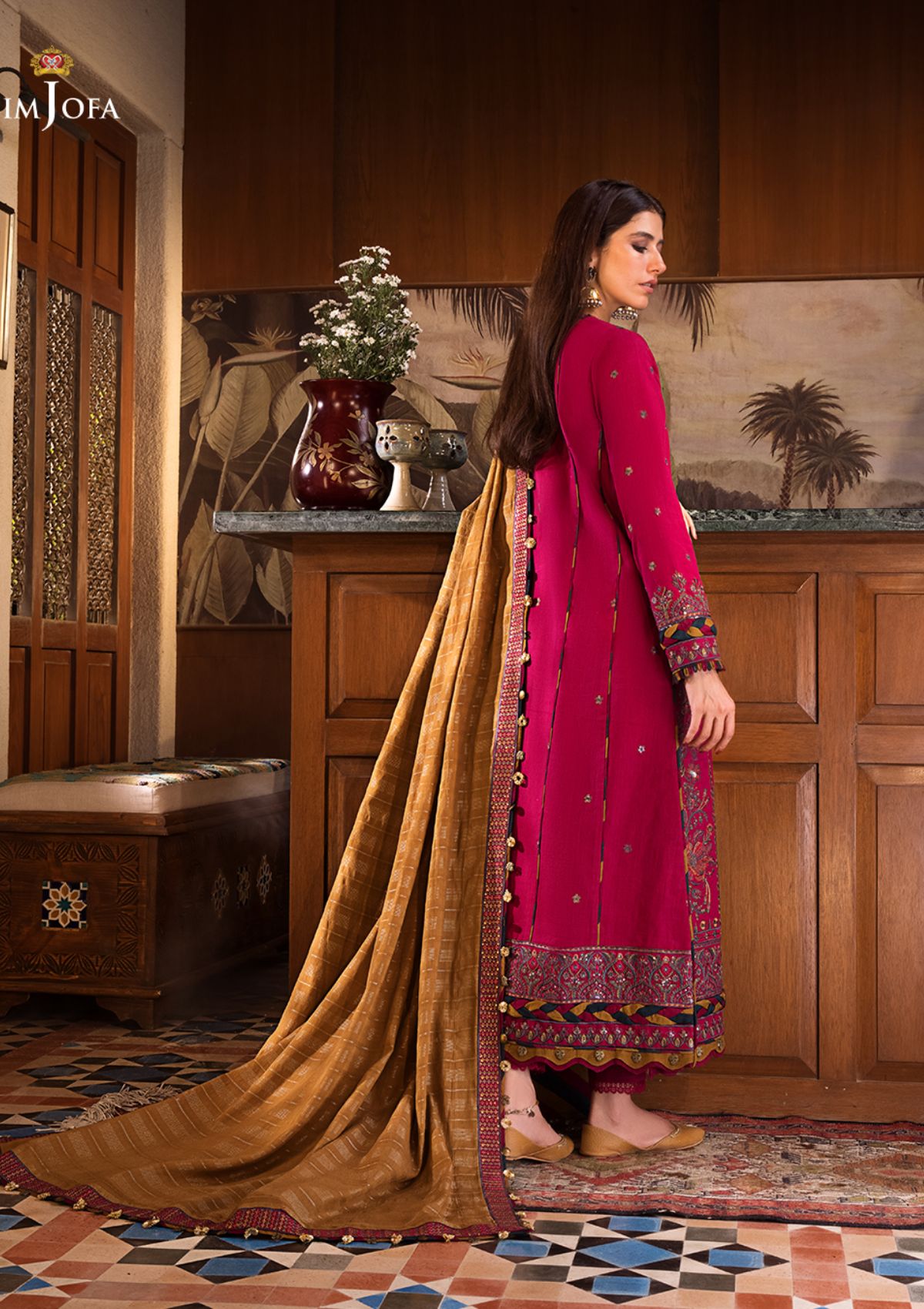 Asim Jofa The Syra Edit Kashmiri Shawl'22 AJK-08