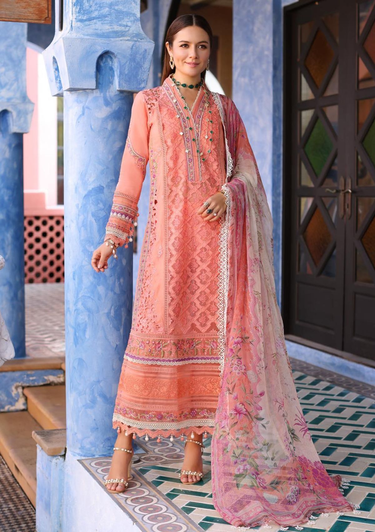 Noor by Saadia Asad Luxury'23 D-02A