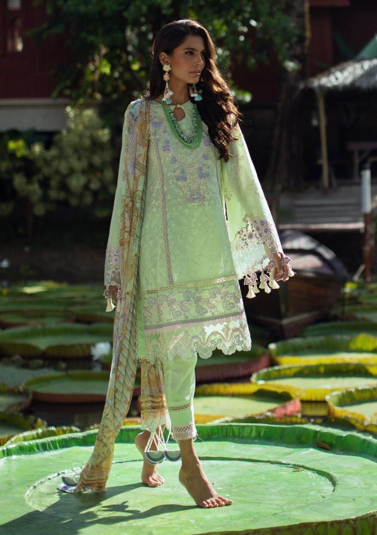 Ansab Jahangir Zoha Luxury Lawn'23 AJLL-05(Lotus)
