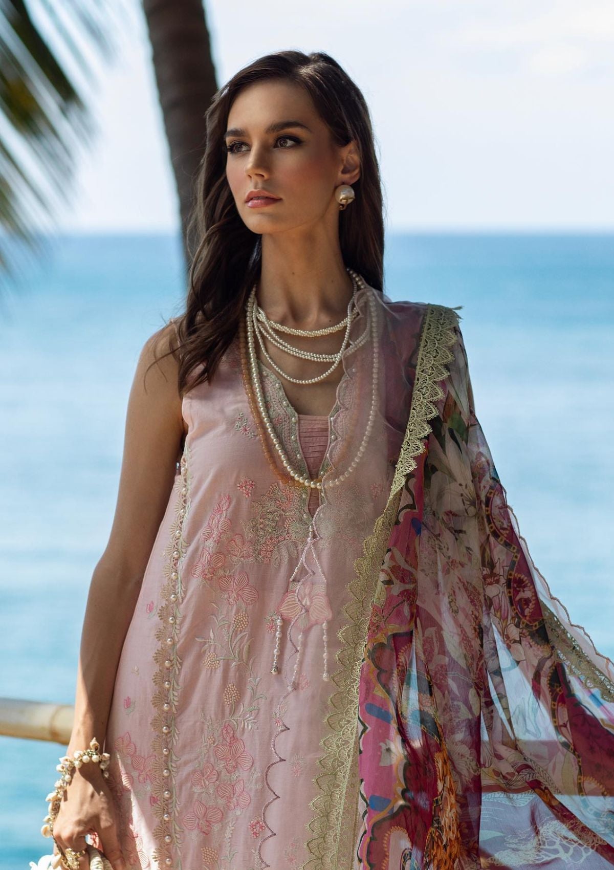 Ansab Jahangir Zoha Luxury Lawn'23 AJLL-11(Bougainvillea)