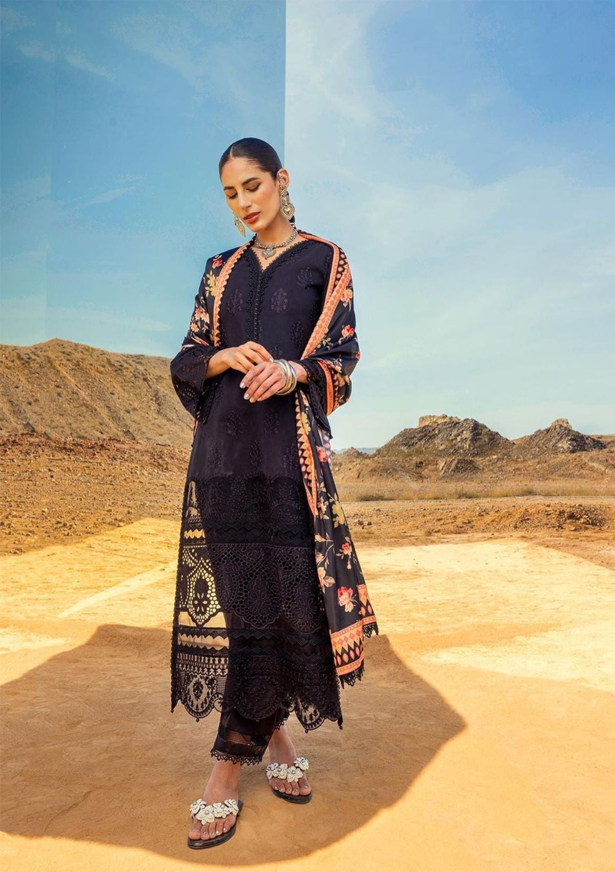 Zainab Chottani Luxury Chikankari'23 ZC-09A