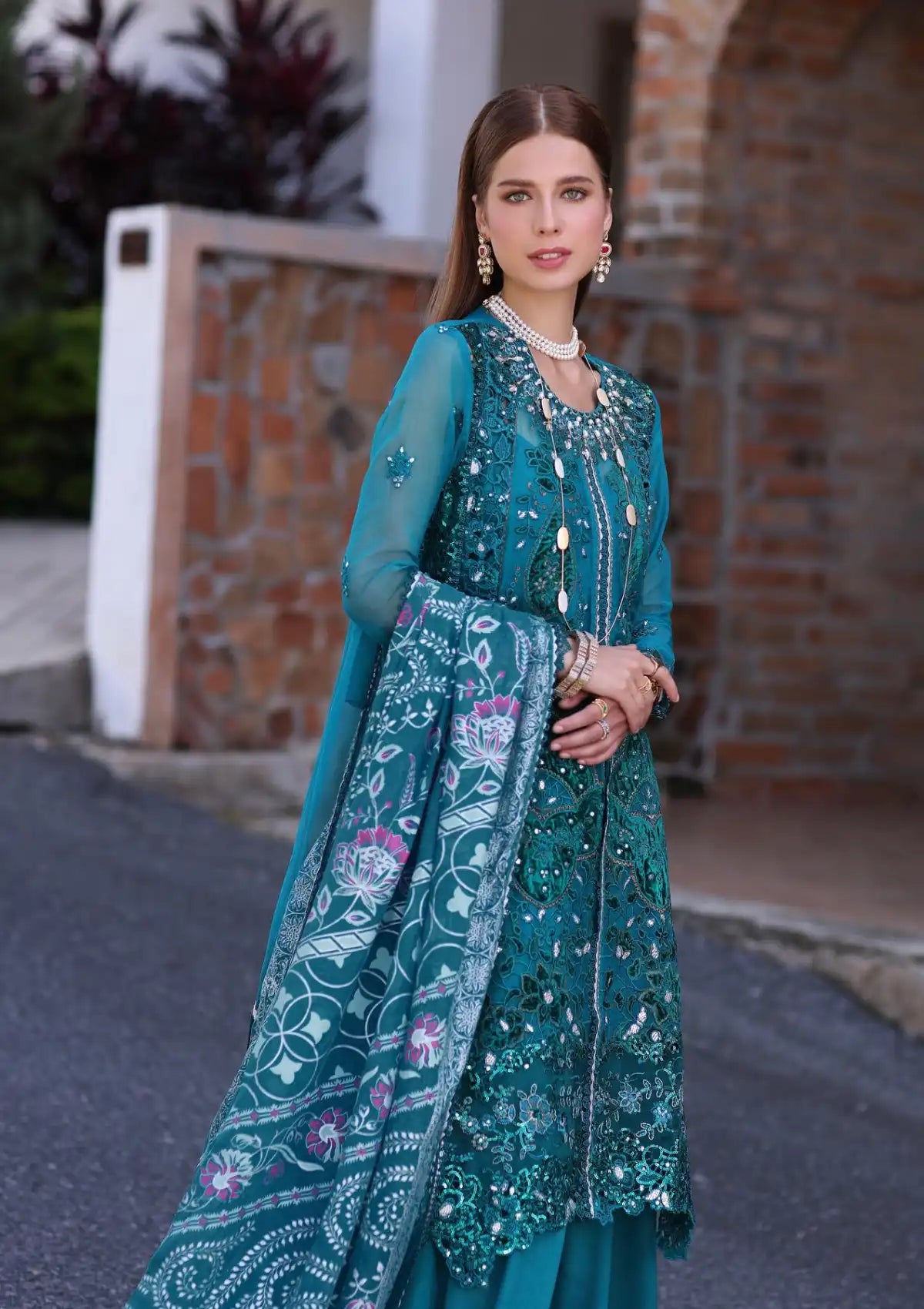 Noor by Saadia Asad Laserkari Chiffon'23 D-08 (ZARISH)