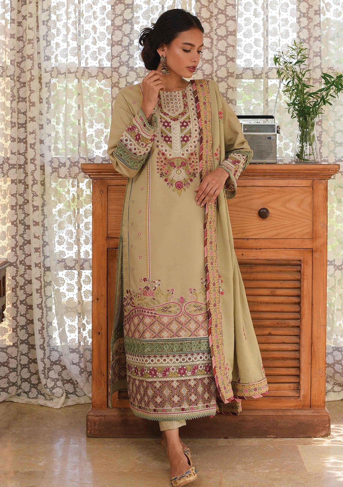 Qalamkar Qline Linen'22 VL-09