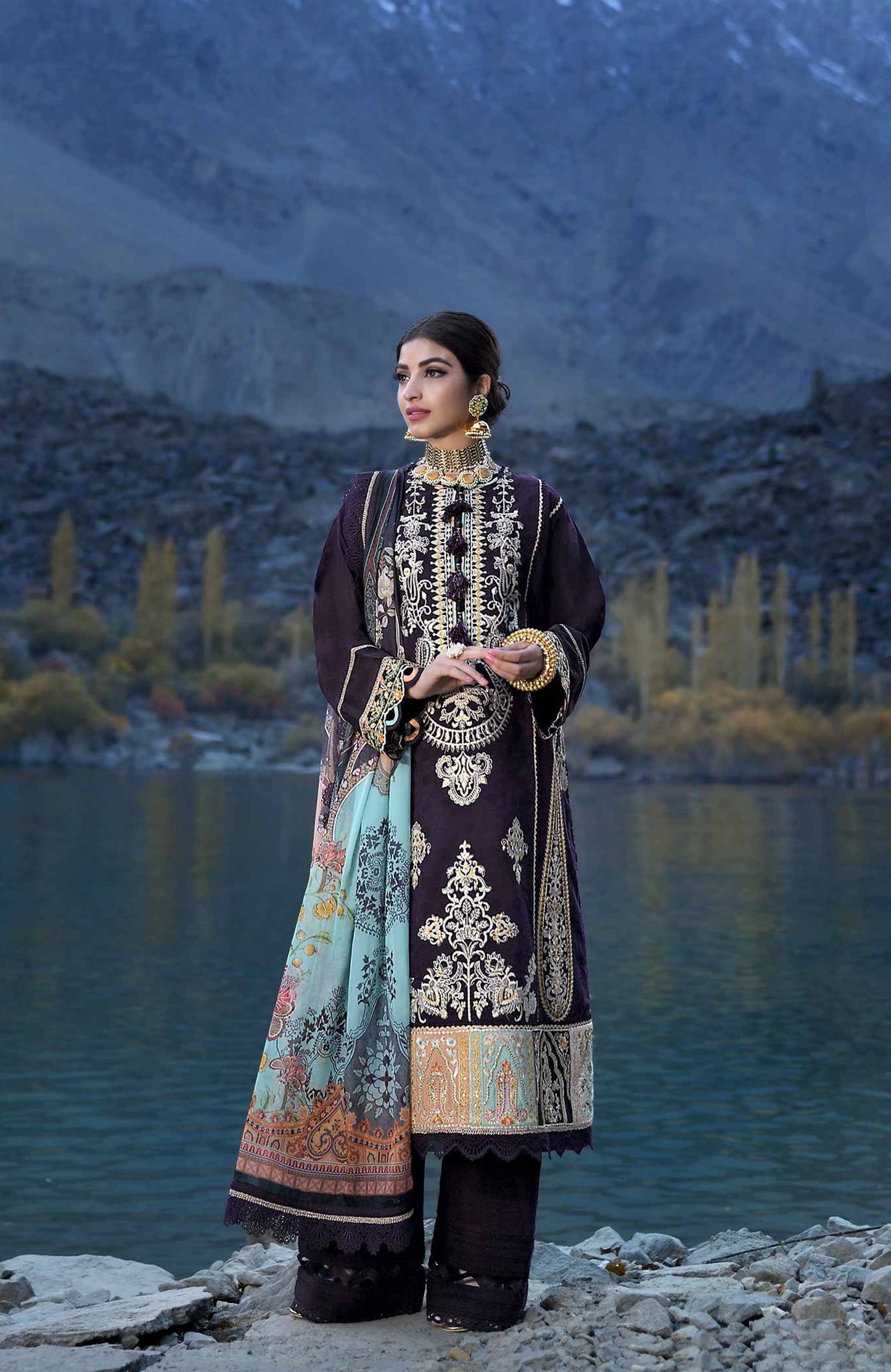 Asim Jofa Lawn'22 D-22