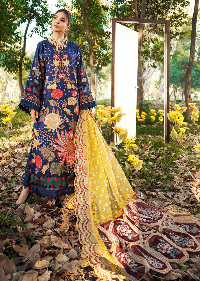 Maryam Hussain Eid Lawn'22 D-08