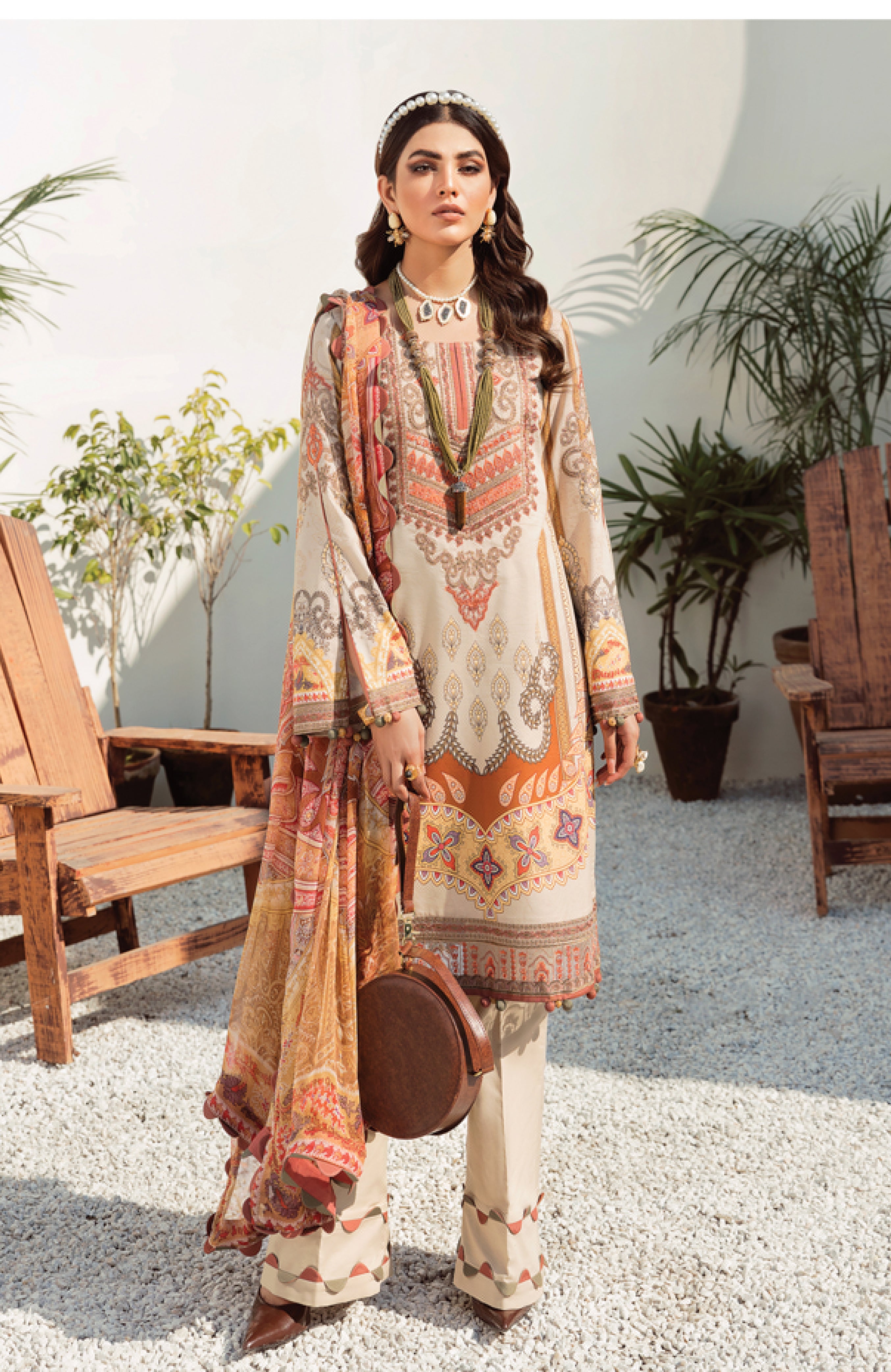 Gulaal Lawn'22 D-12