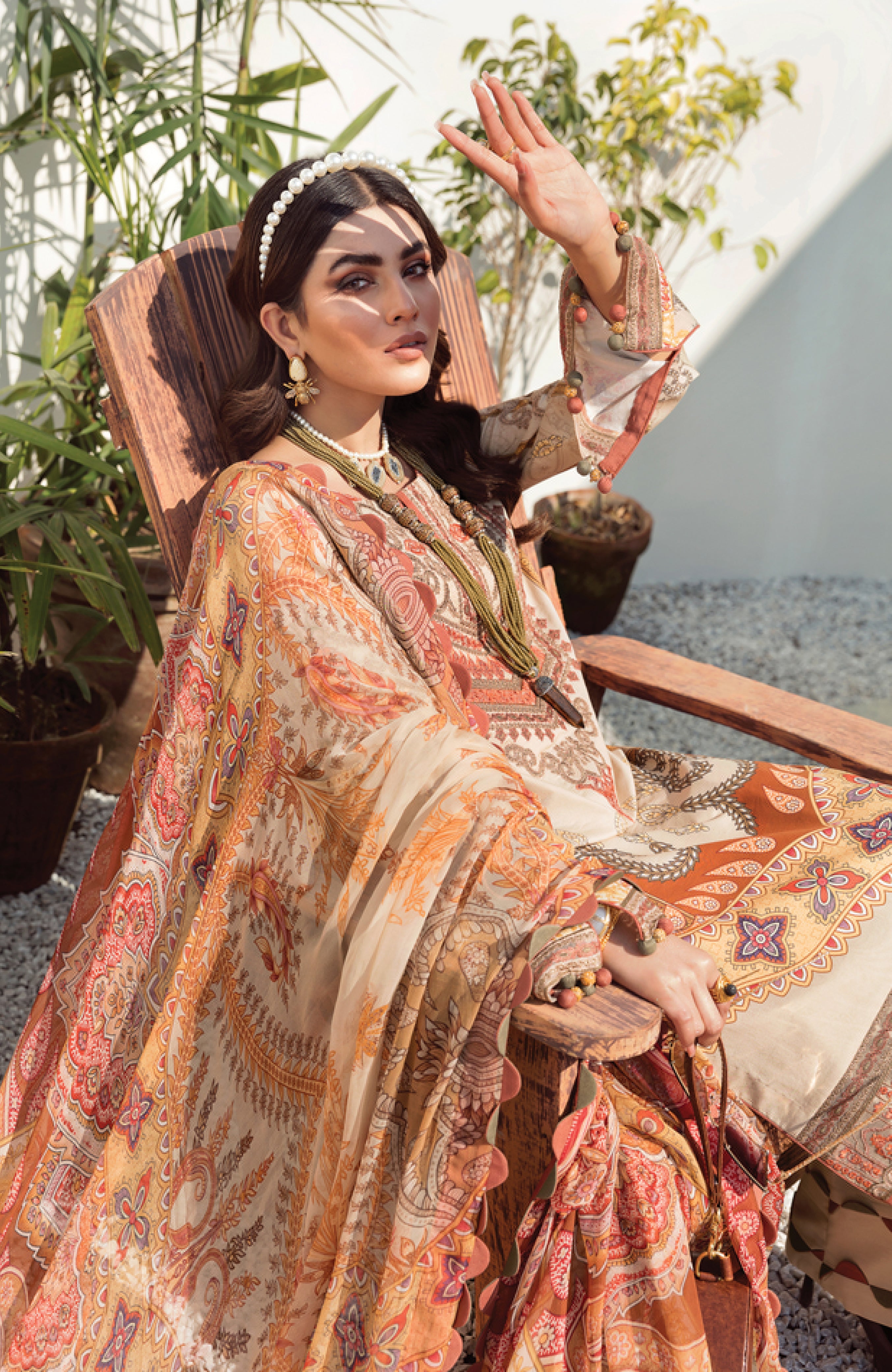 Gulaal Lawn'22 D-12