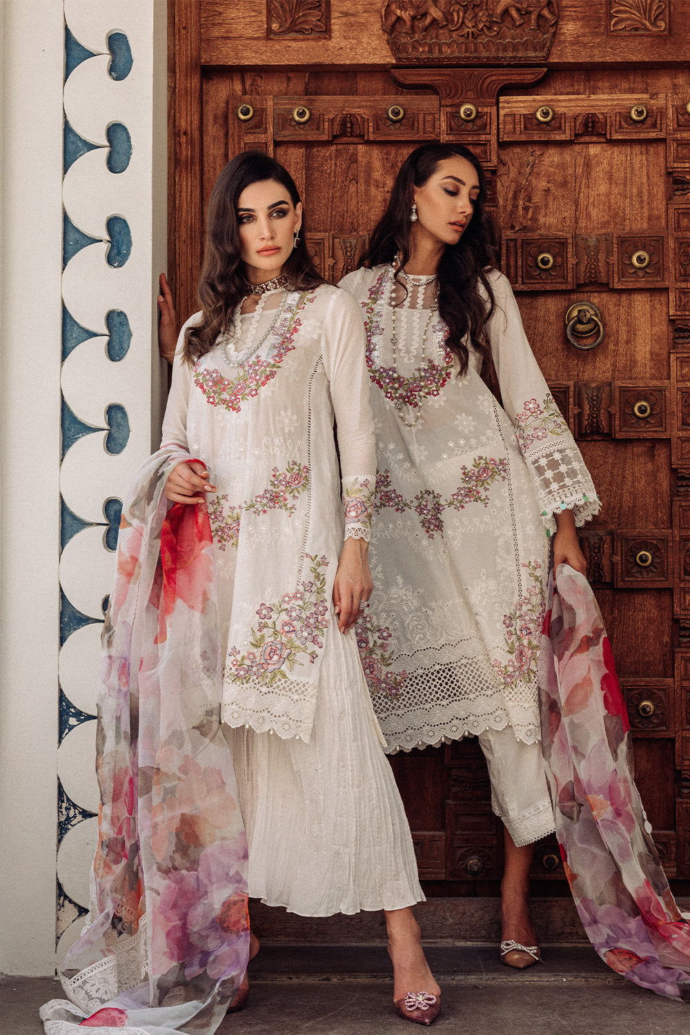 Saira Rizwan Lawn'23 LILY SR-06