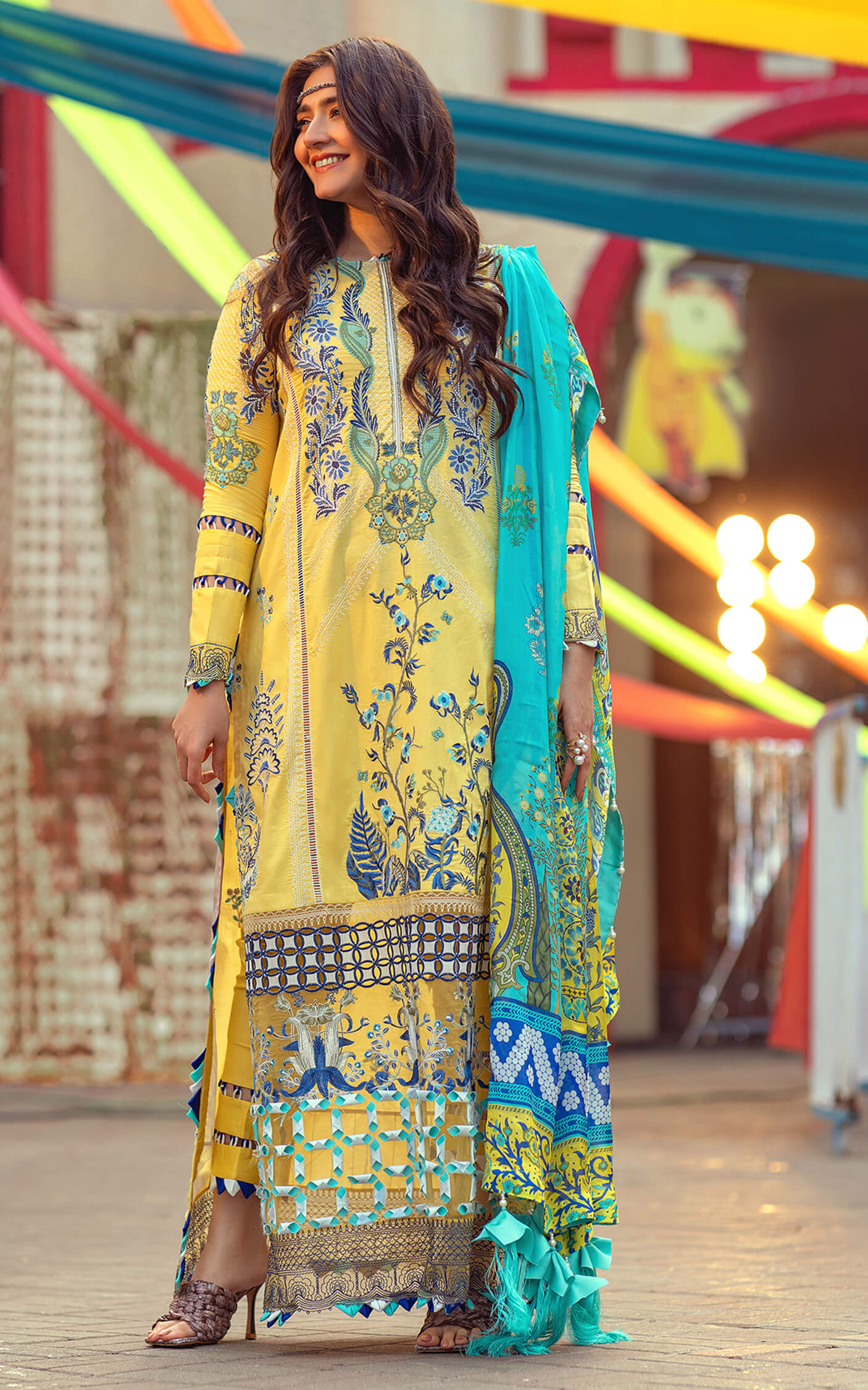 Asifa Nabeel Lawn'22 D-12