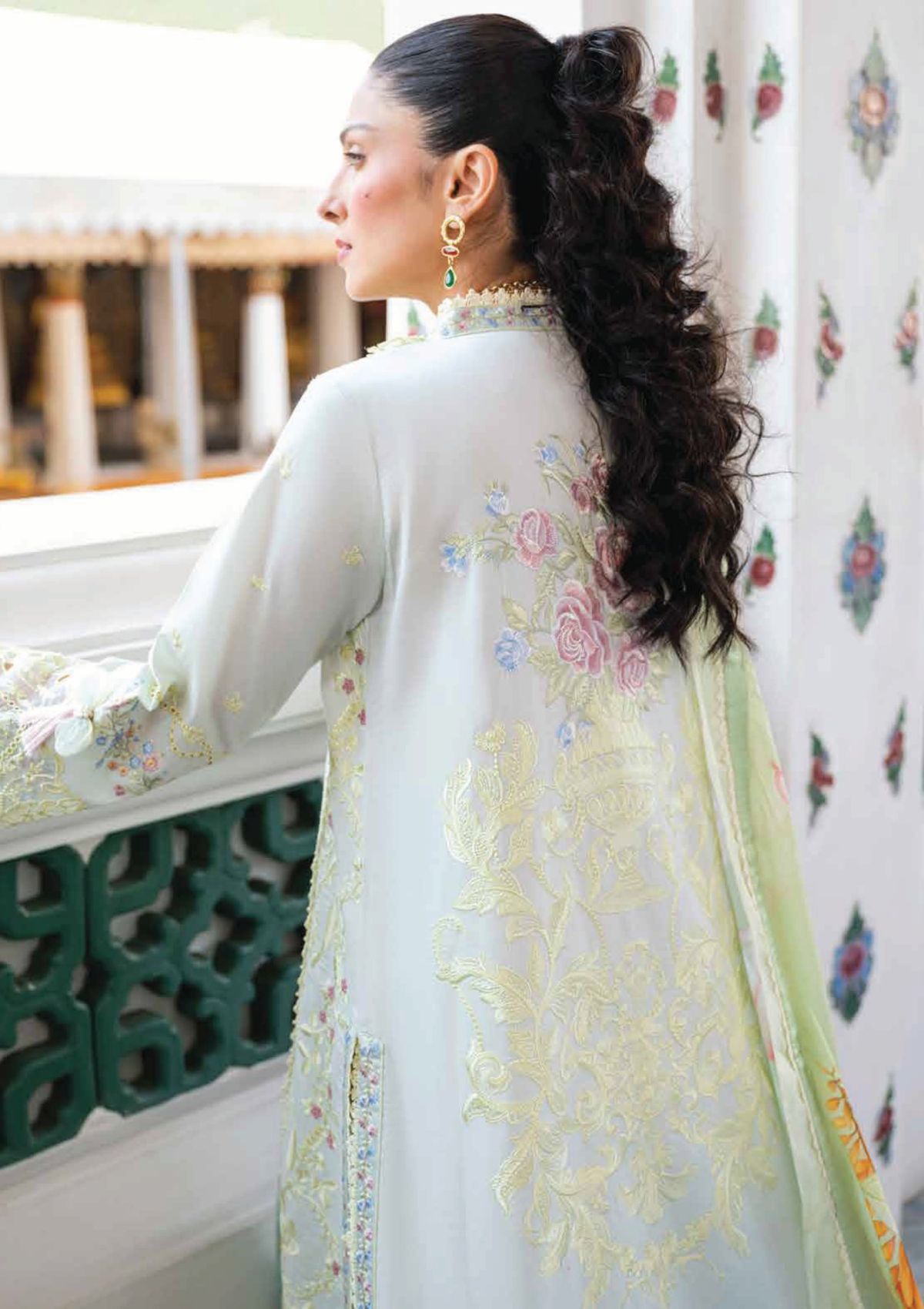 Mushq Luxury Lawana Lawn'23 D-07
