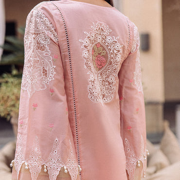 Saira Rizwan Lawn'23  DELILAH SR-02