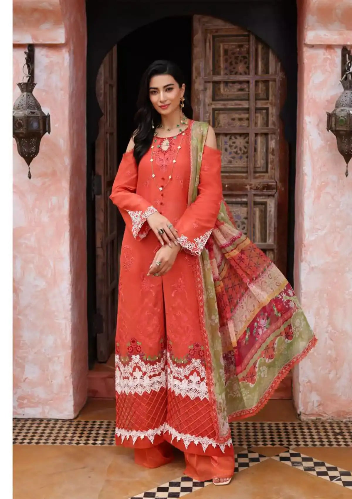 Noor by Saadia Asad Luxury'23 D-06B