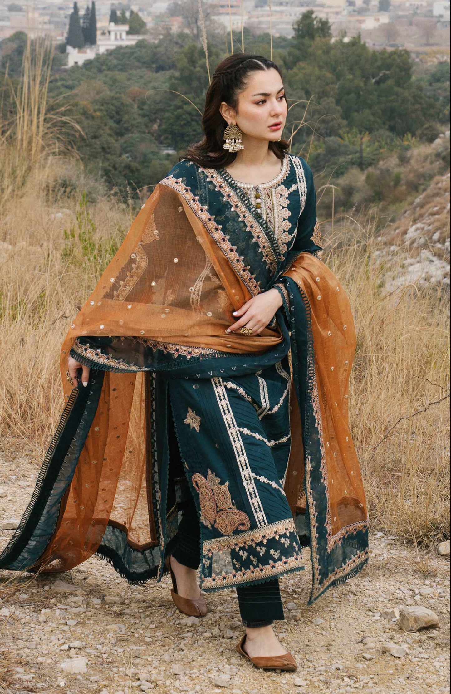 Qalamkar Lawn'22 D-02