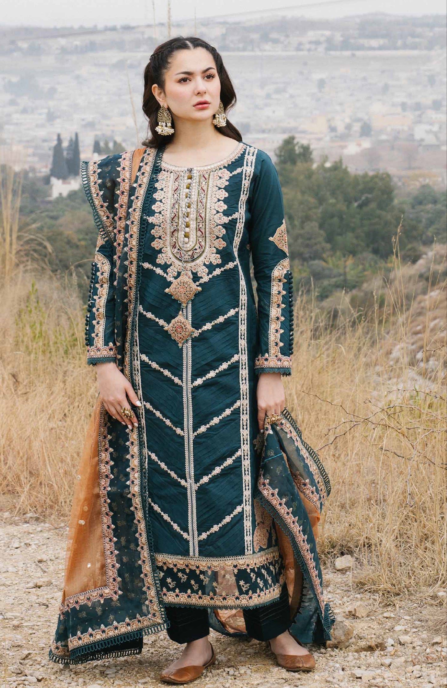 Qalamkar Lawn'22 D-02