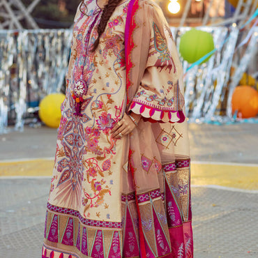 Asifa Nabeel Lawn'22 D-11