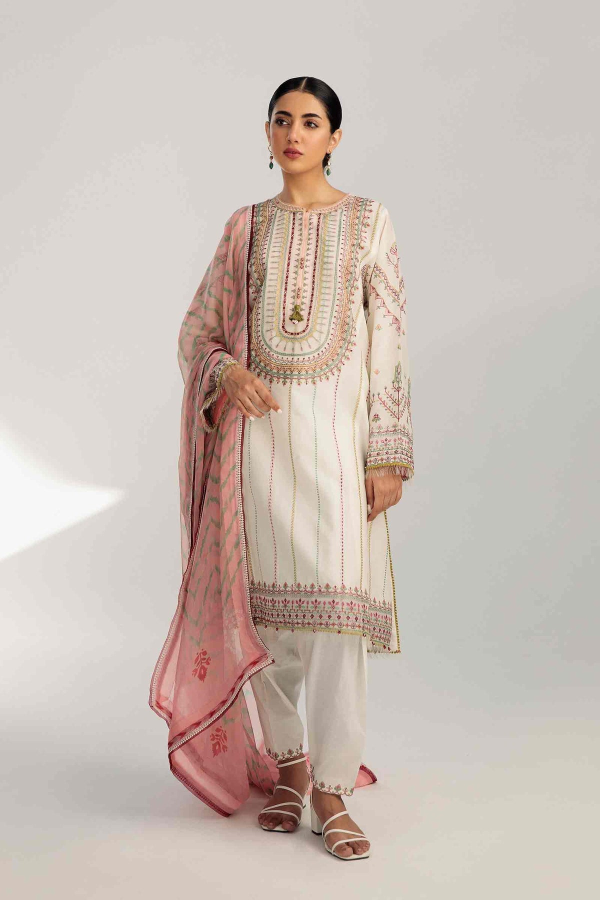 Coco By Zara Shahjahan Lawn'23 D-4B