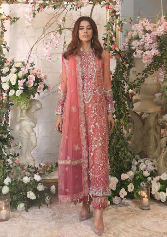 Zaha Gossamer Formal'22 D-01
