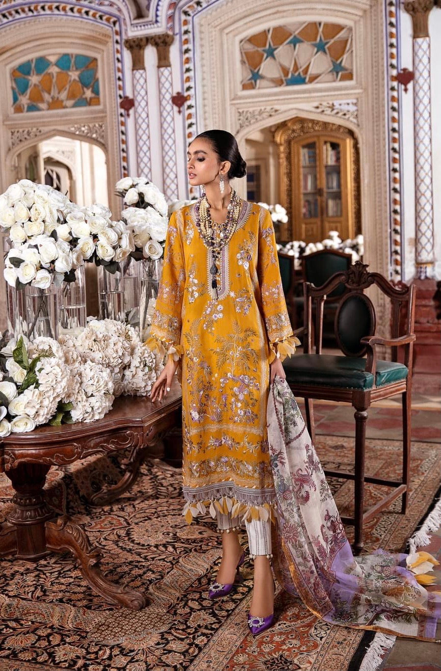 Sana Safinaz luxury lawn 5B