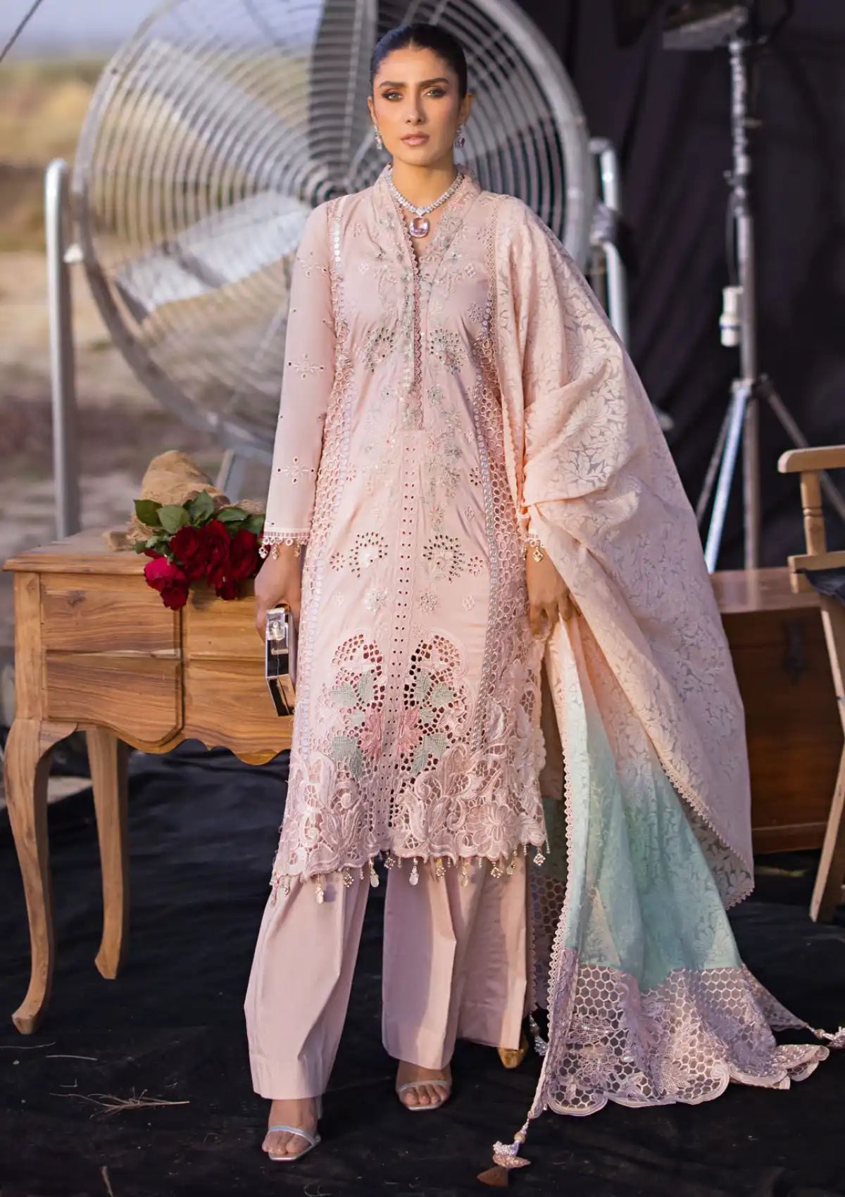 Al Zohaib Mahiymaan Luxury Lawn'24 M-07