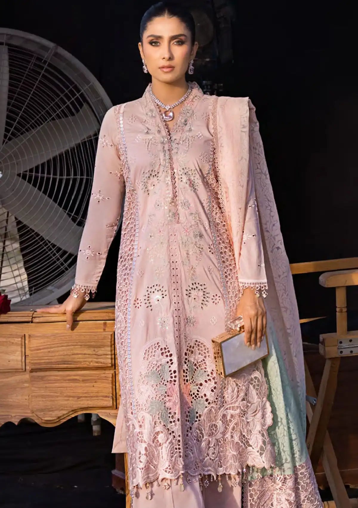 Al Zohaib Mahiymaan Luxury Lawn'24 M-07