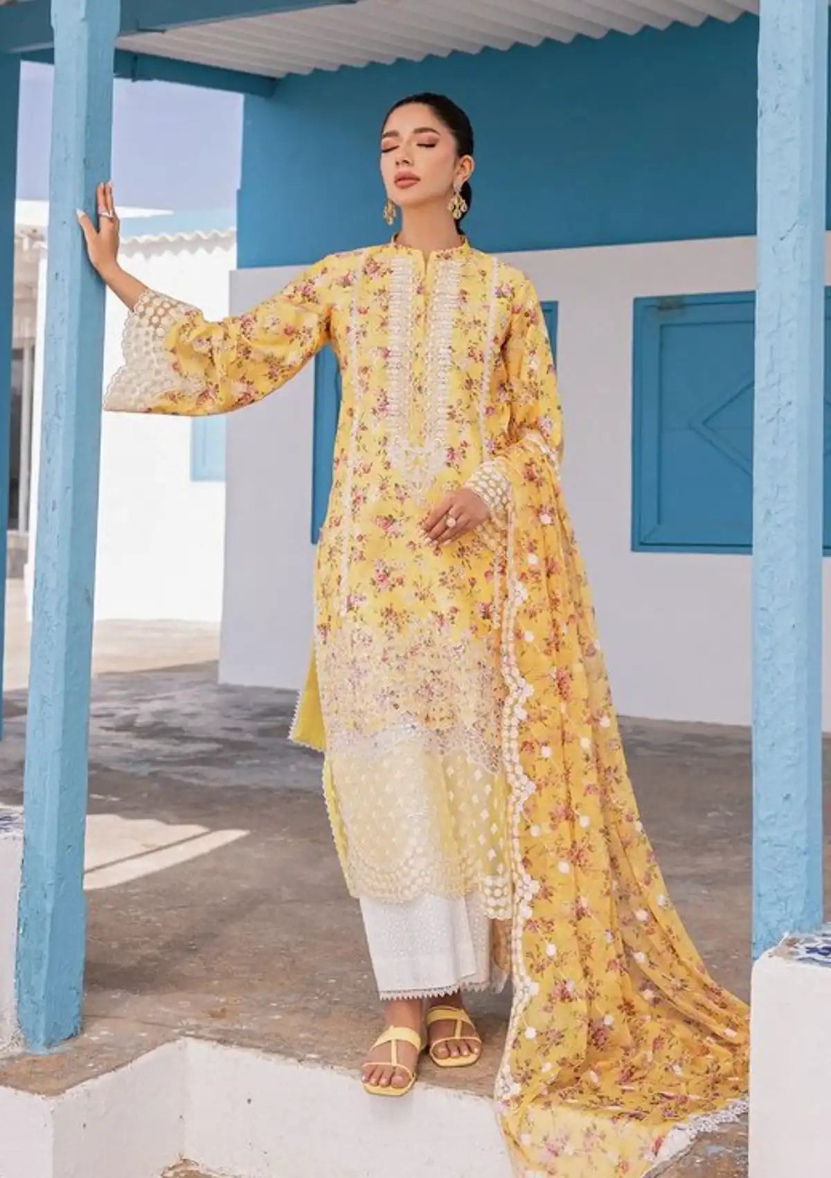 Zainab Chottani Luxury Chikankari'24 D-09B Esme