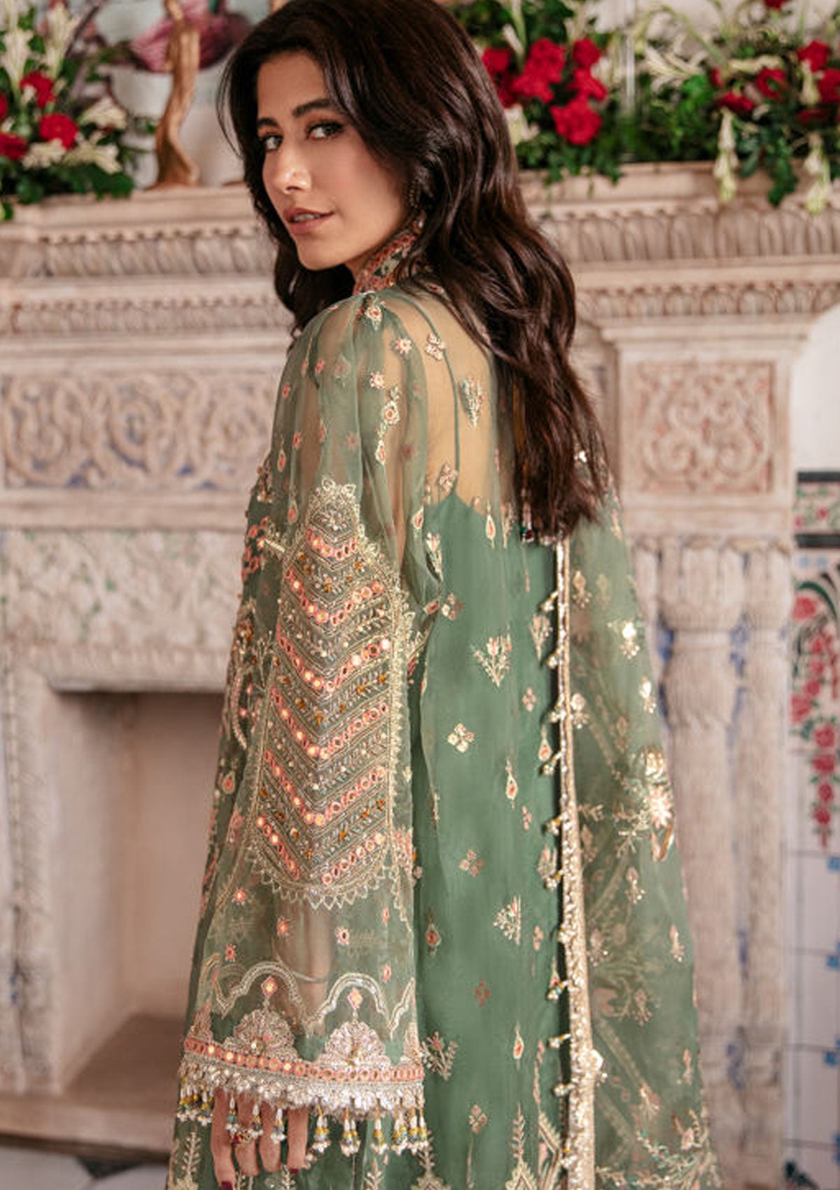 MOHSIN NAVEED RANJHA FORMALS  ZWU22-10 (SYRA YOUSAF)